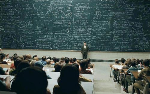 profesor di kelas