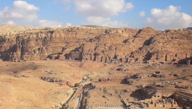 pemandangan petra